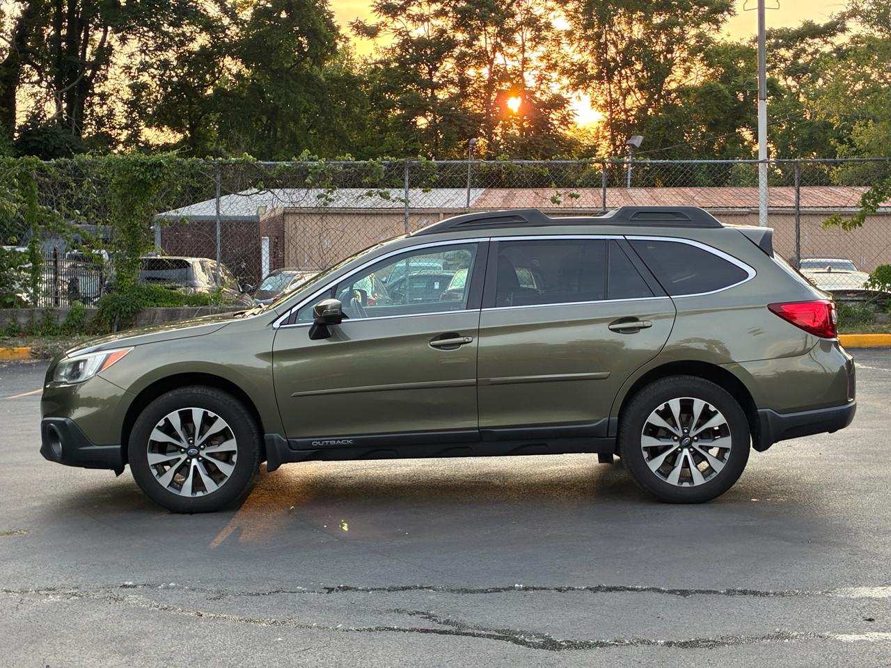 Subaru Outback 2.5i Limited 2015