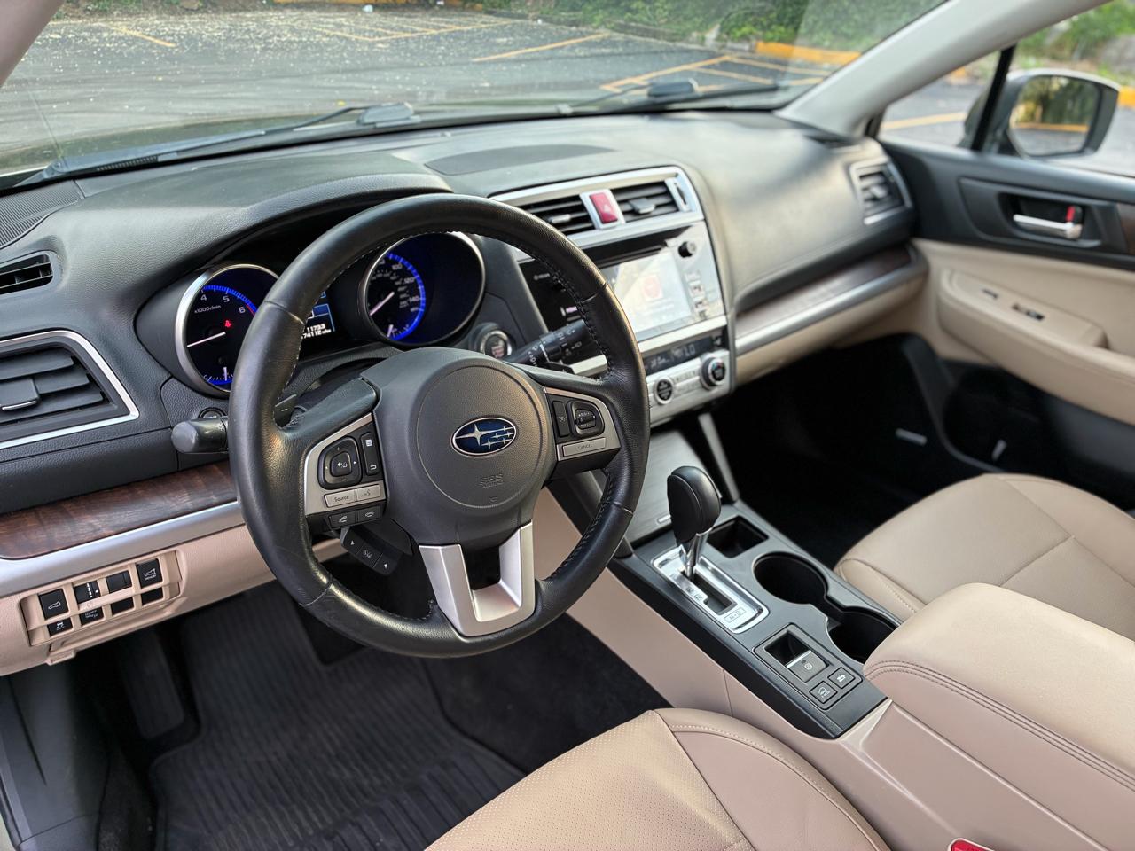 Subaru Outback 2.5i Limited 2015