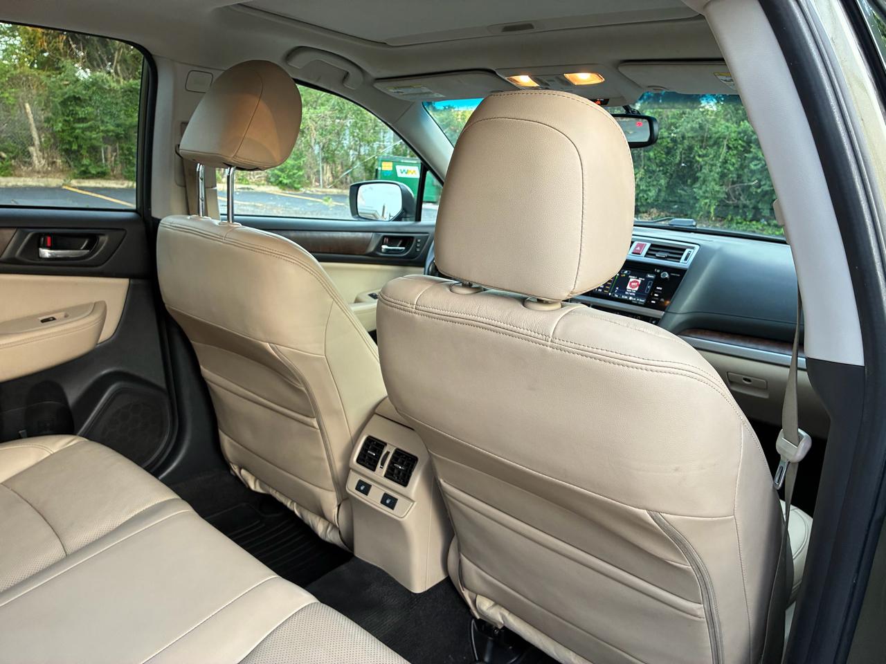 Subaru Outback 2.5i Limited 2015