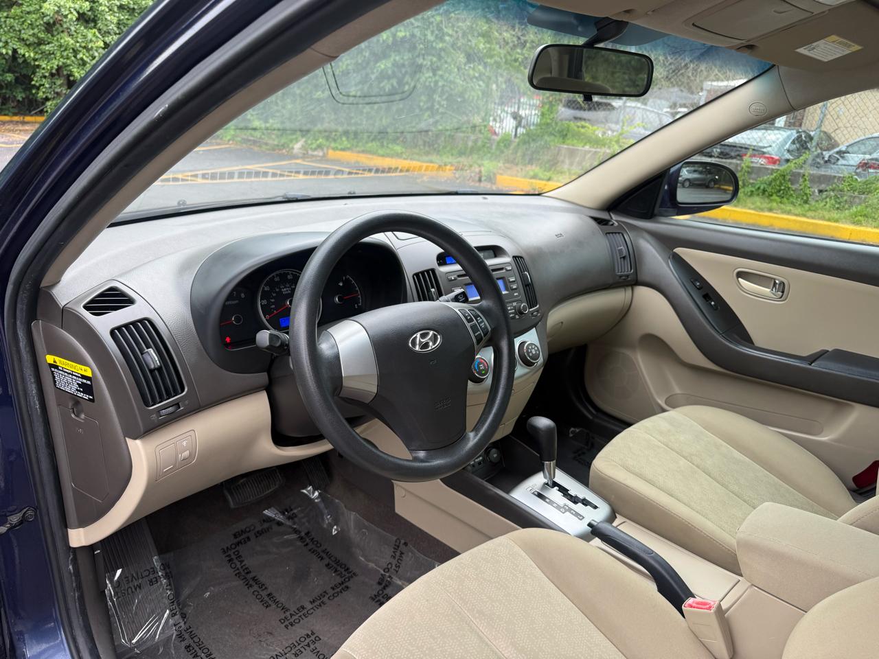 Hyundai Elantra SE 2010