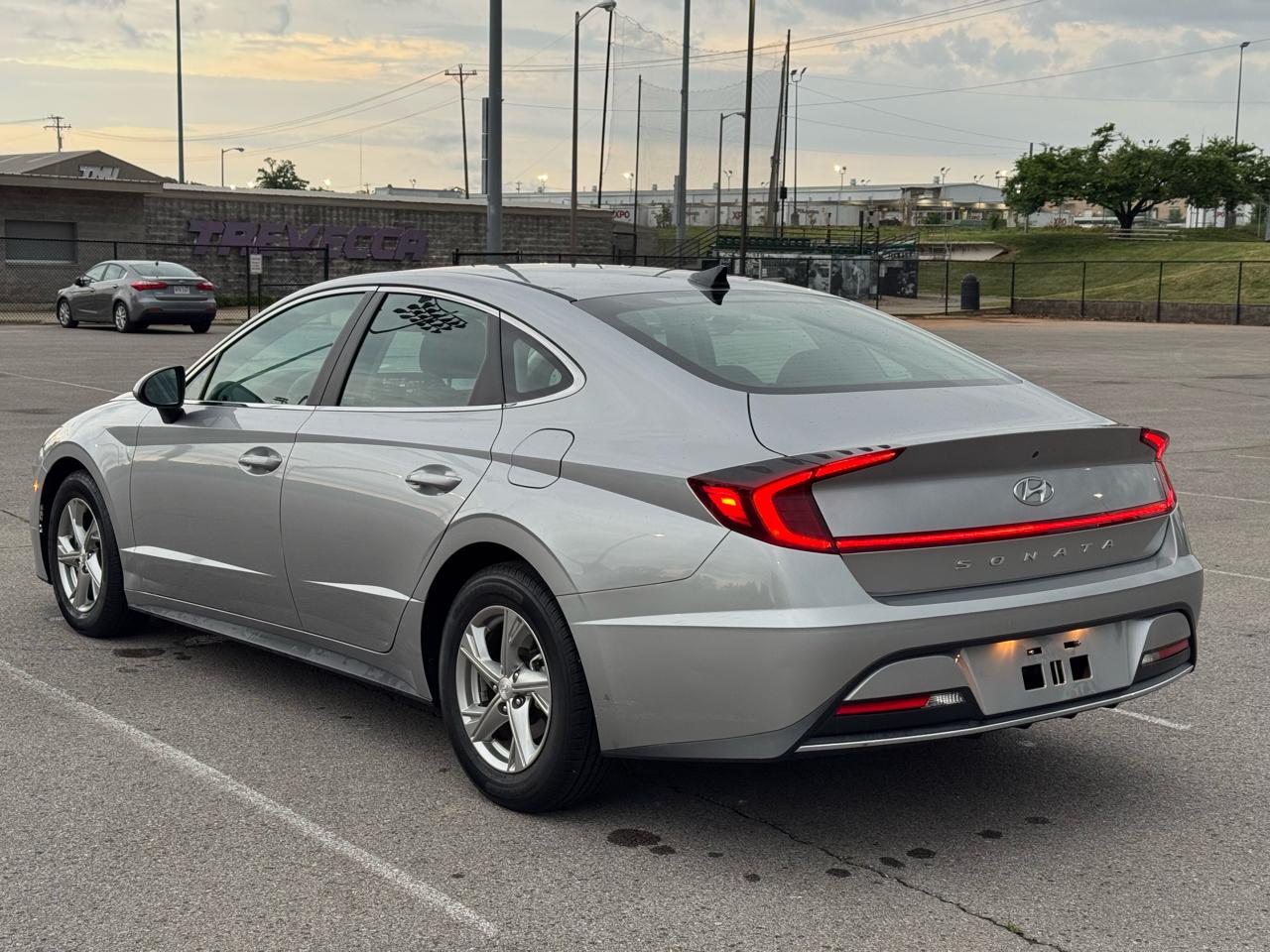 Hyundai Sonata SE 2021