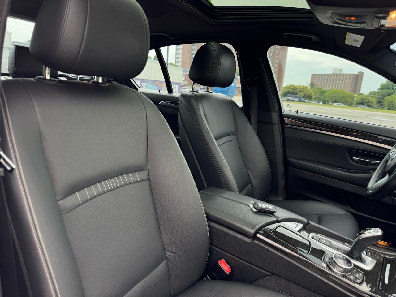 BMW 5-Series 528i 2014