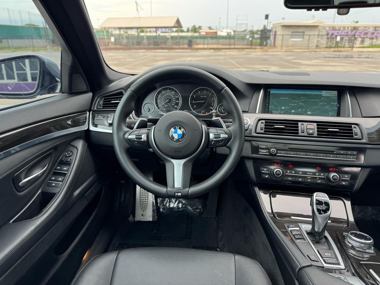 BMW 5-Series 528i 2014