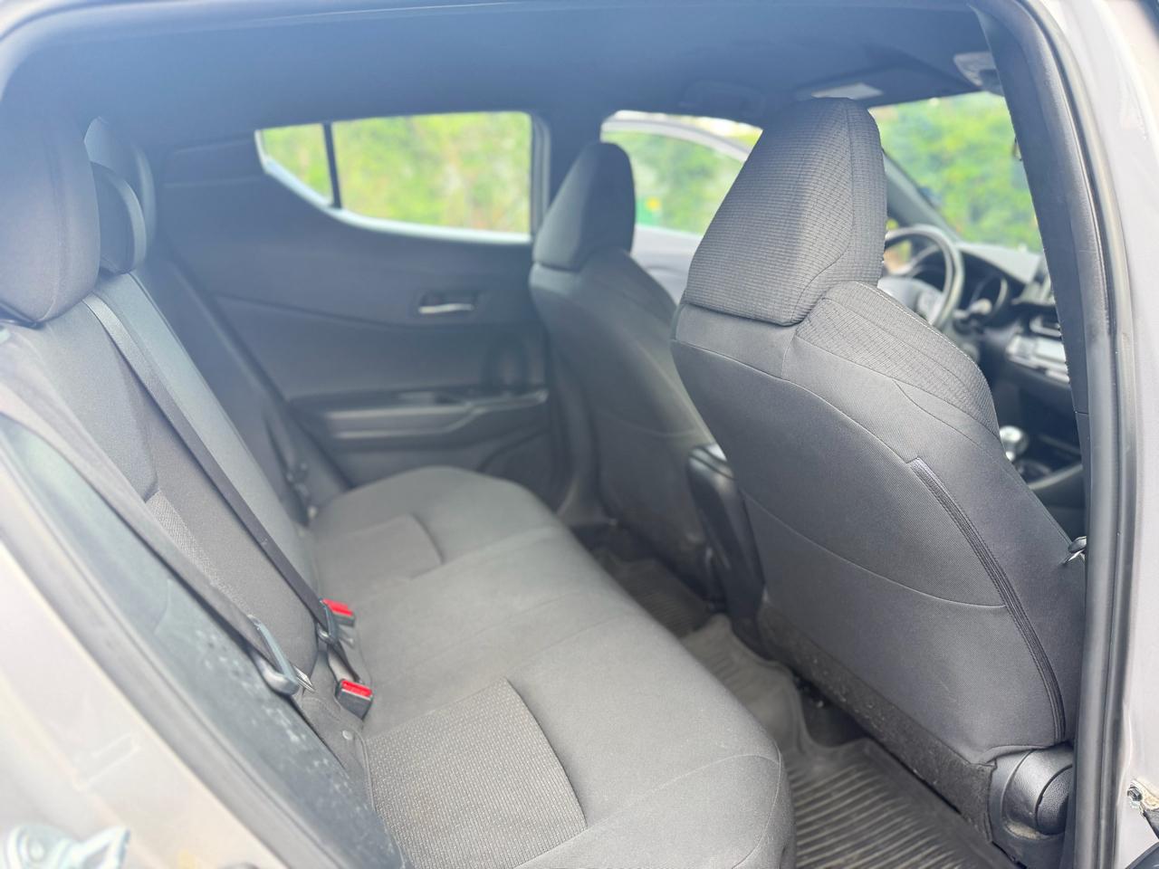Toyota C-HR XLE 2018