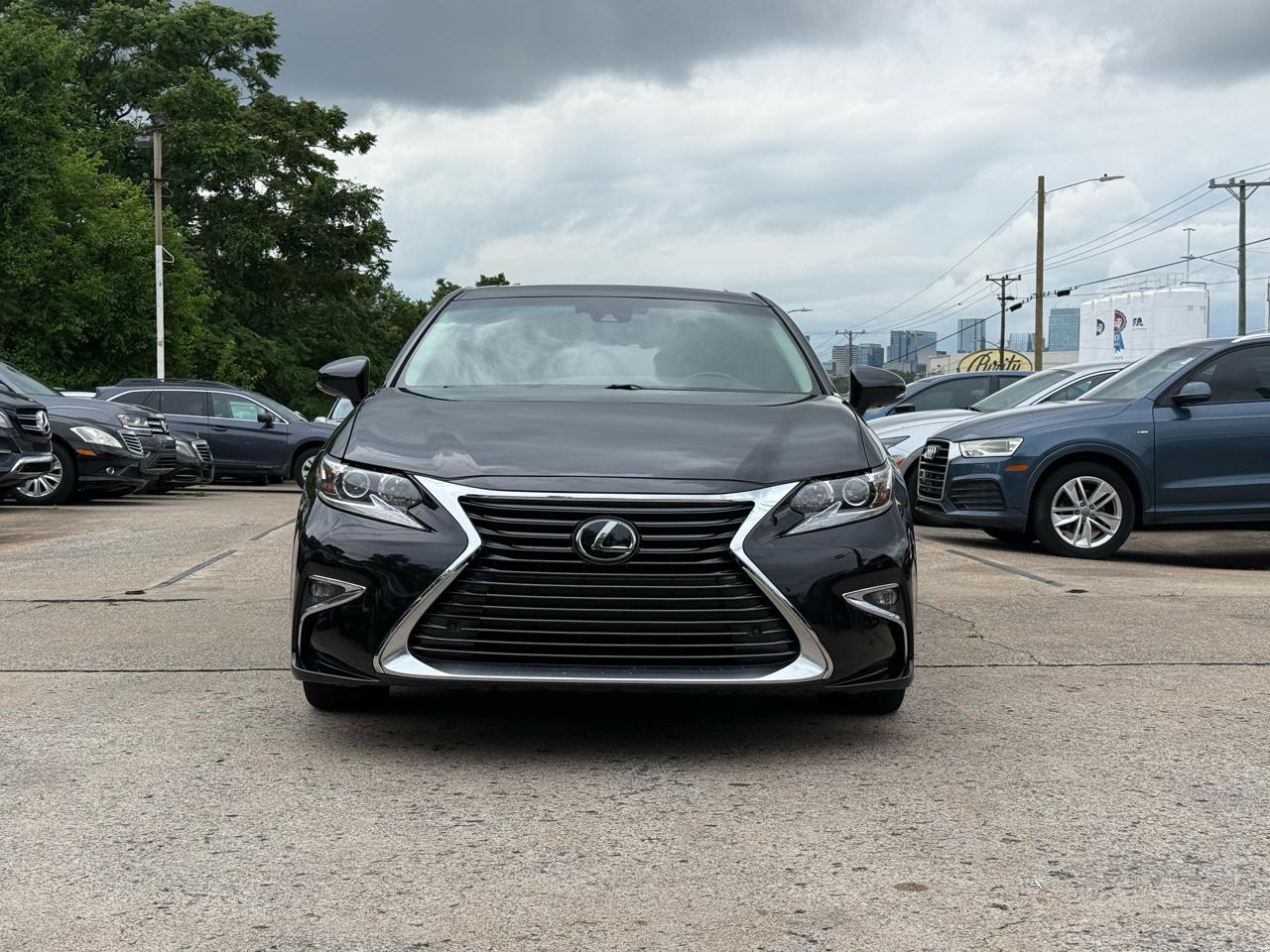 Lexus ES 350 Sedan 2017