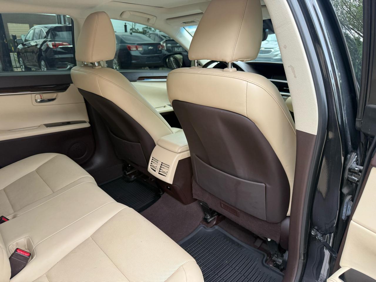 Lexus ES 350 Sedan 2017