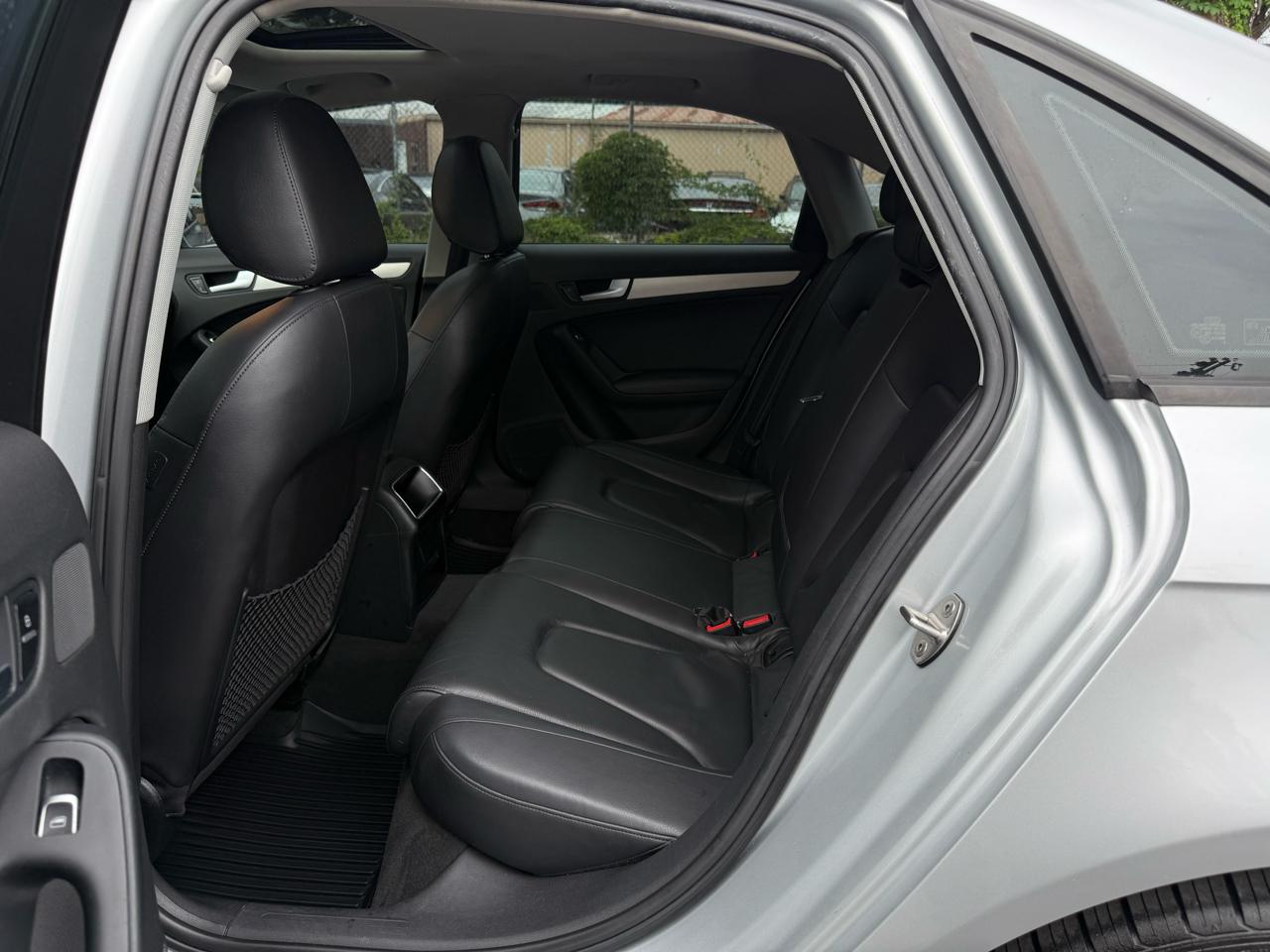 Audi A4 2.0T Premium Sedan quattro Manual 2013