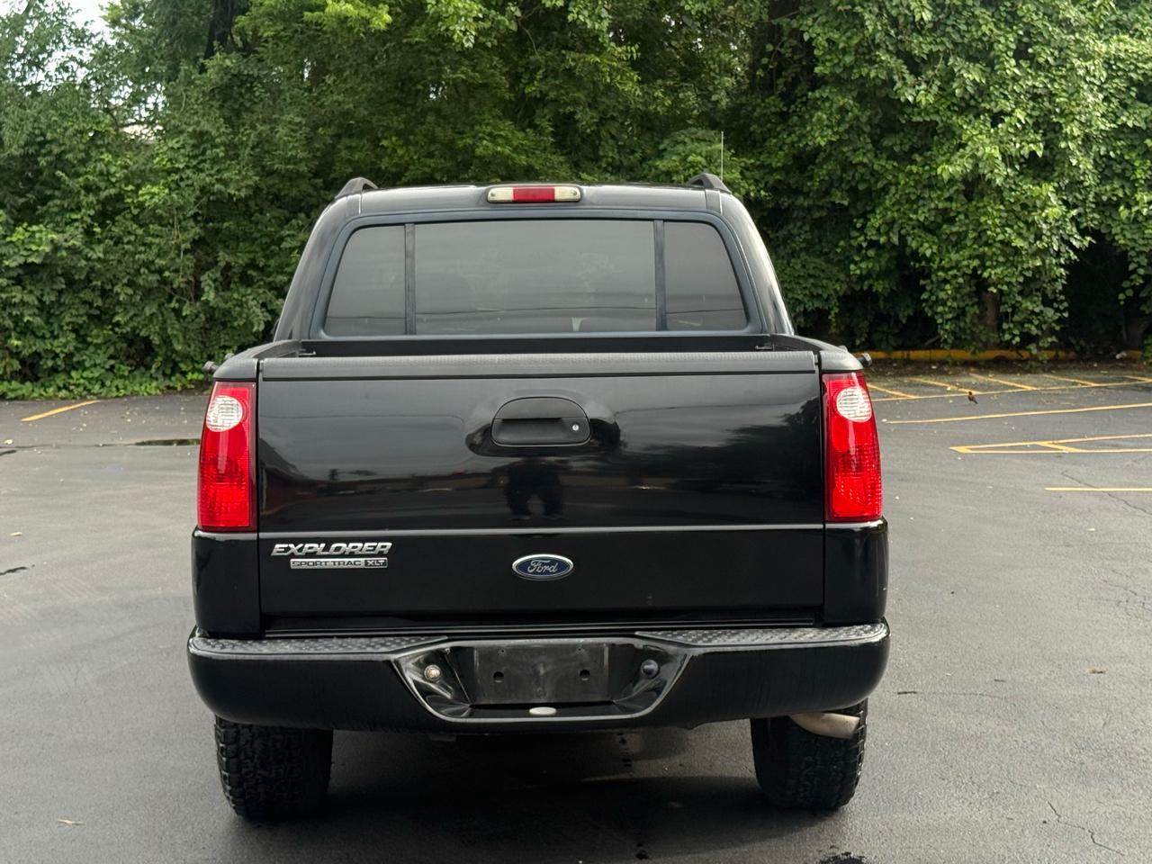 Ford Explorer Sport Trac XLT 2WD 2005