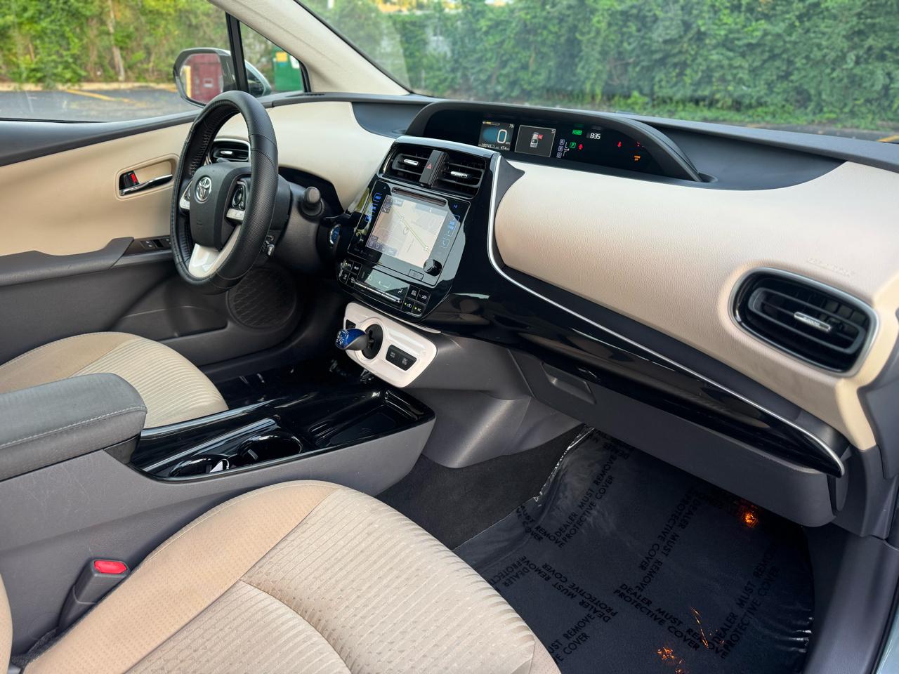 Toyota Prius Two Eco 2017