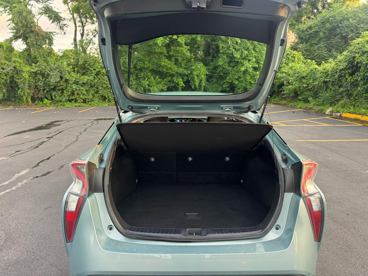 Toyota Prius Two Eco 2017