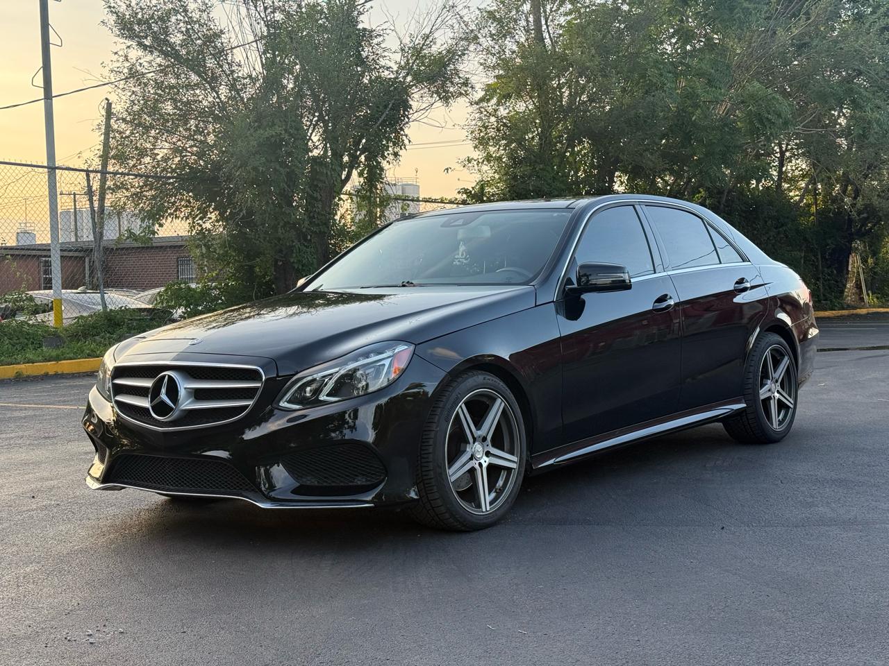 Mercedes-Benz E-Class E350 4MATIC Sedan 2014