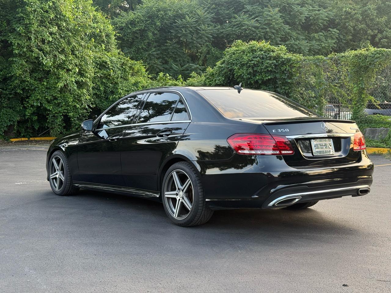 Mercedes-Benz E-Class E350 4MATIC Sedan 2014