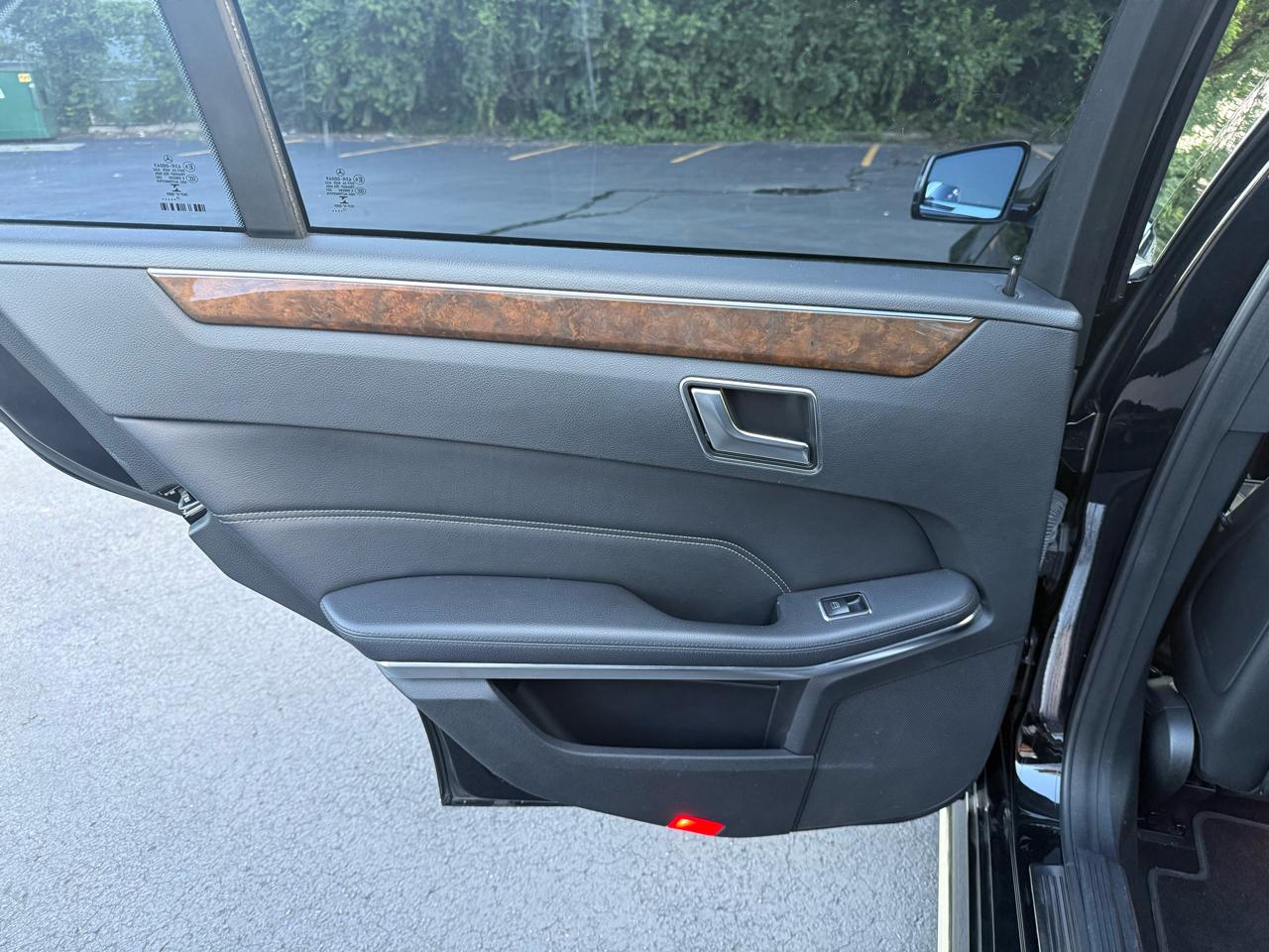 Mercedes-Benz E-Class E350 4MATIC Sedan 2014