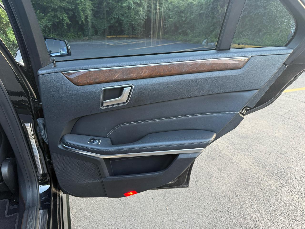 Mercedes-Benz E-Class E350 4MATIC Sedan 2014