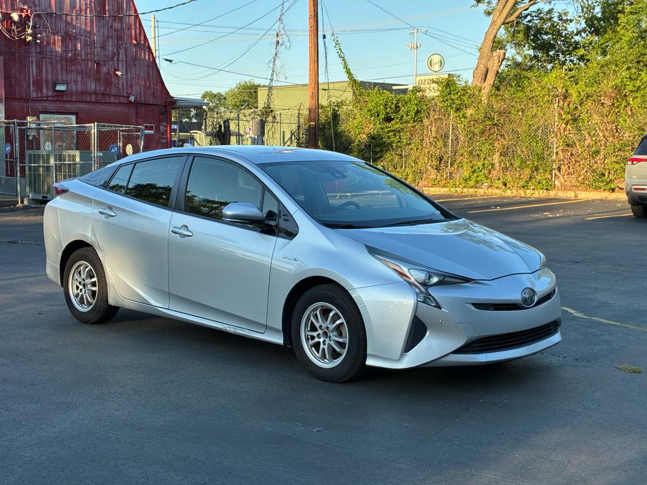 Toyota Prius Two 2018