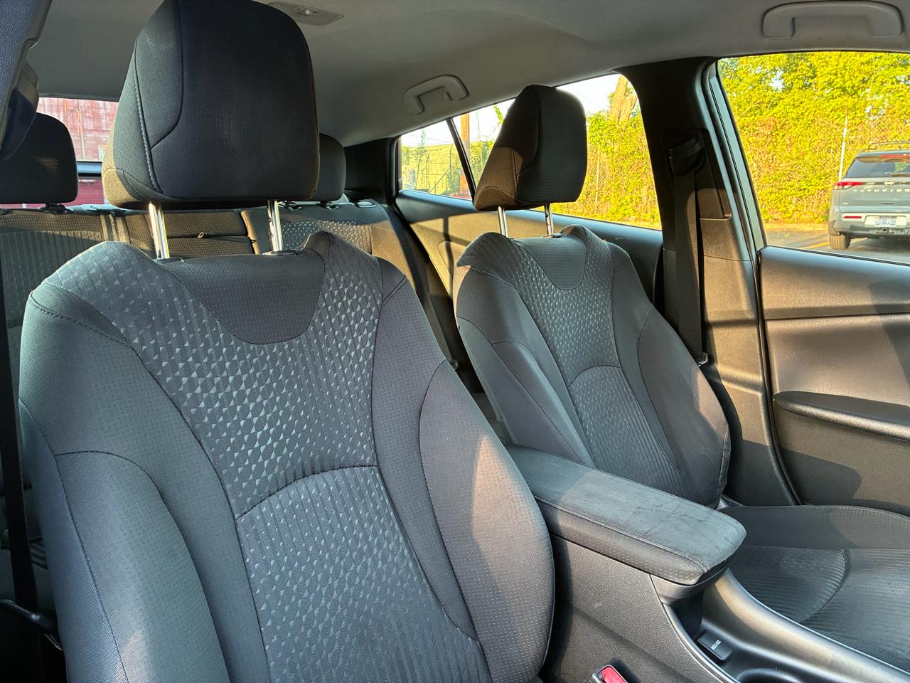 Toyota Prius Two 2018