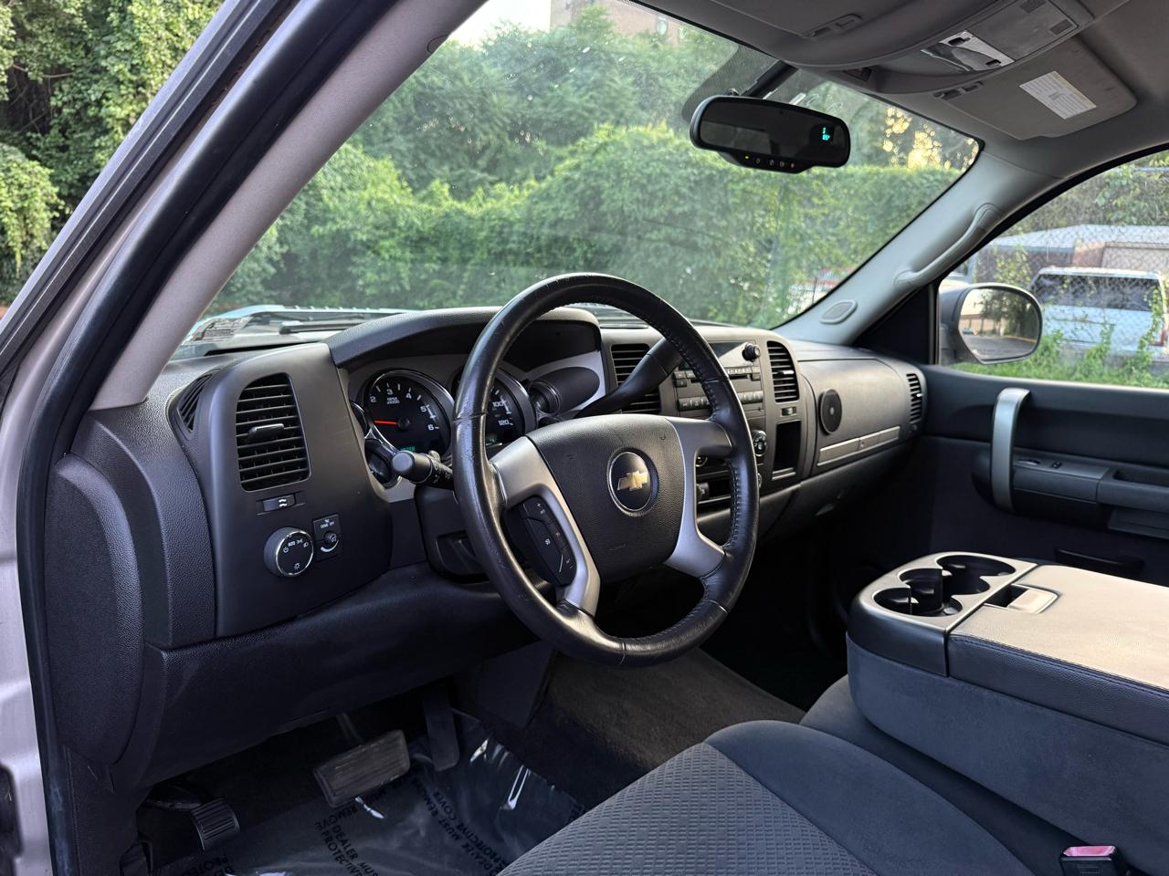 Chevrolet Silverado 1500 1LT Crew Cab 4WD 2008