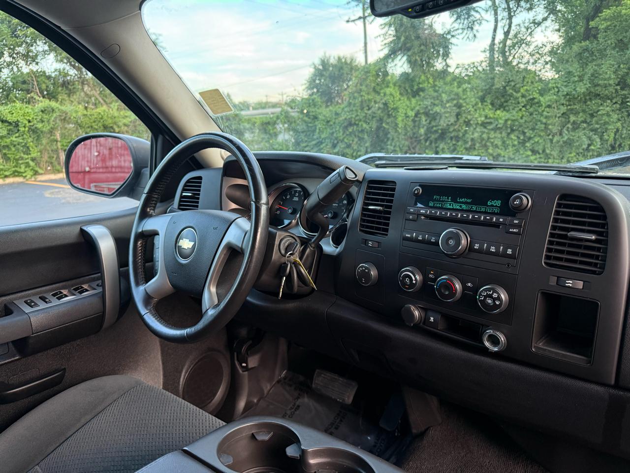 Chevrolet Silverado 1500 1LT Crew Cab 4WD 2008