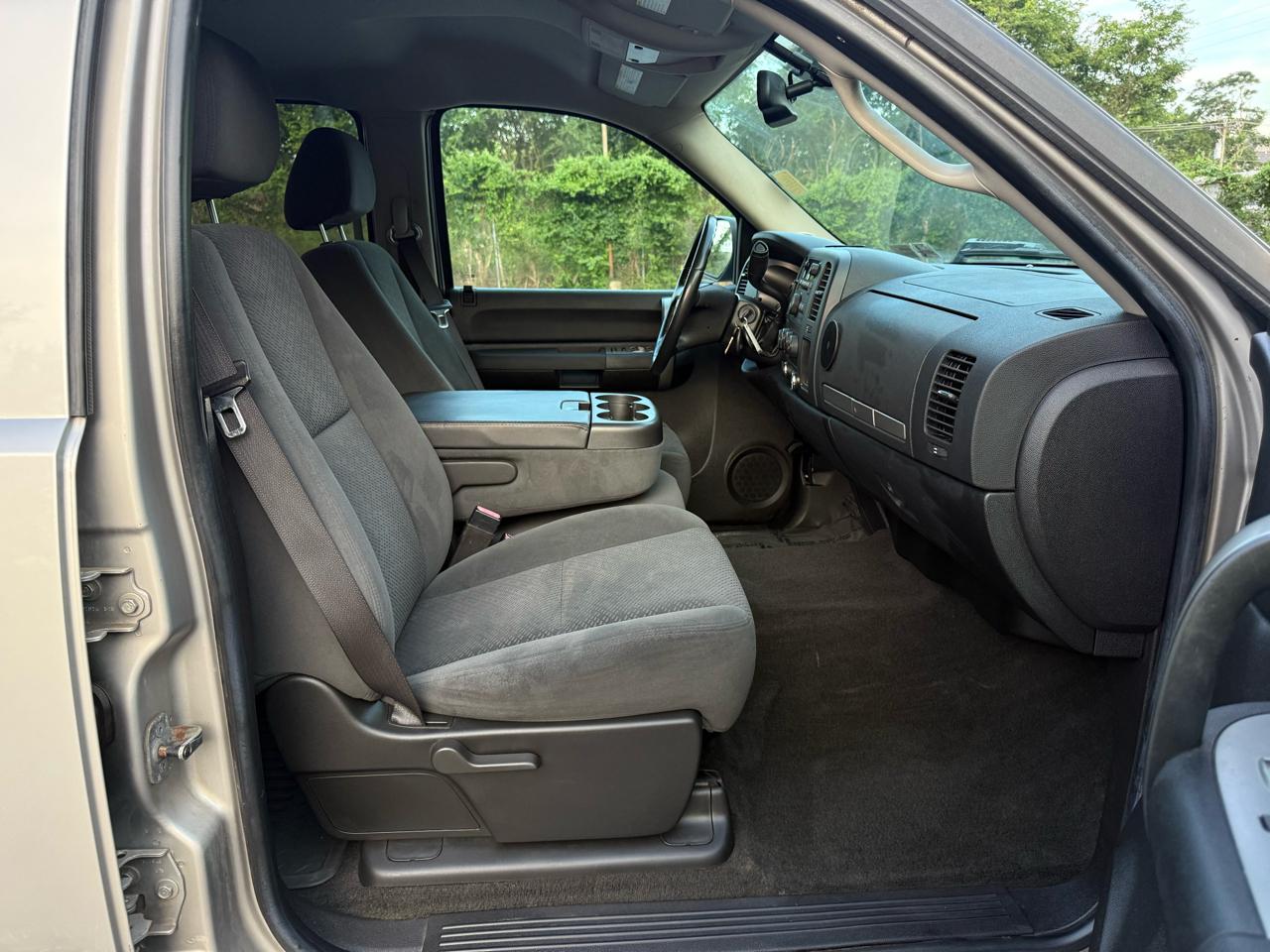 Chevrolet Silverado 1500 1LT Crew Cab 4WD 2008