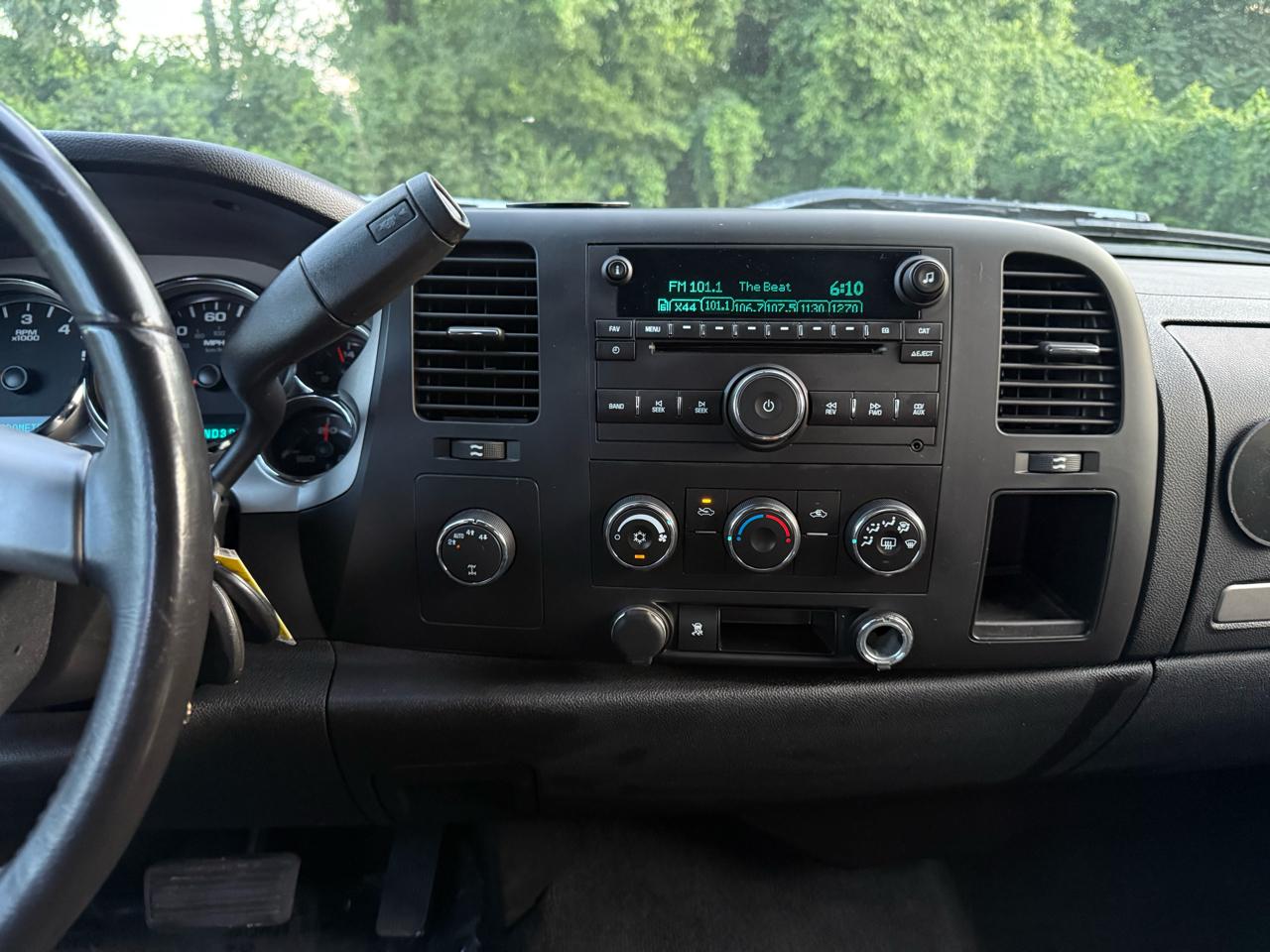 Chevrolet Silverado 1500 1LT Crew Cab 4WD 2008