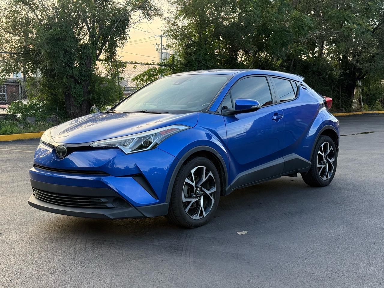 Toyota C-HR XLE 2018