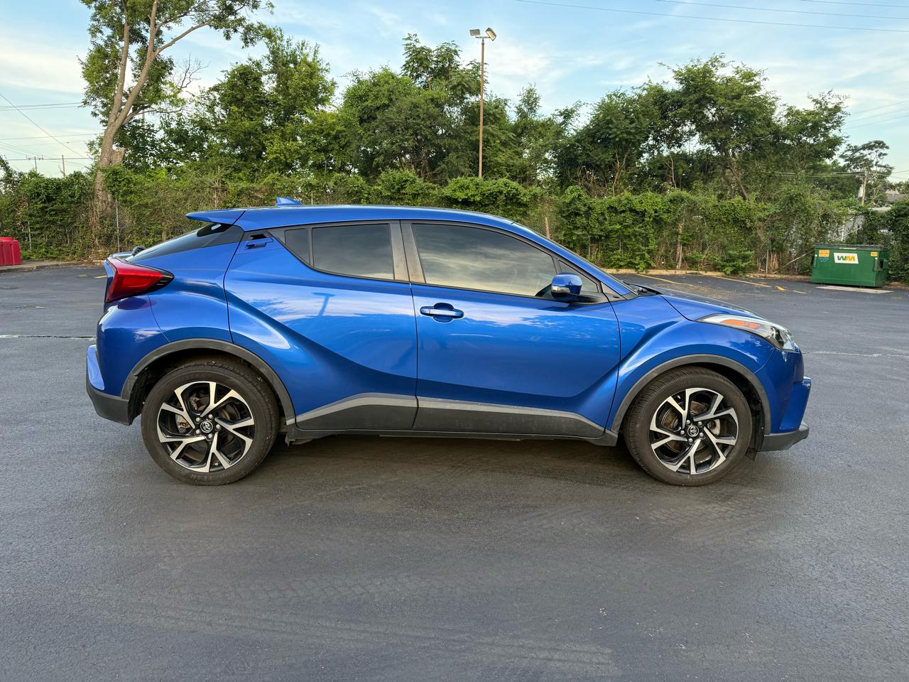 Toyota C-HR XLE 2018