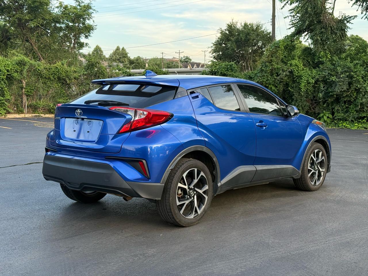 Toyota C-HR XLE 2018