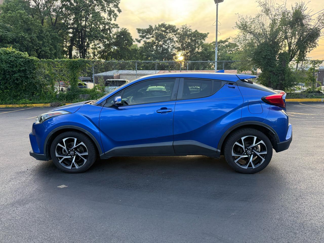 Toyota C-HR XLE 2018
