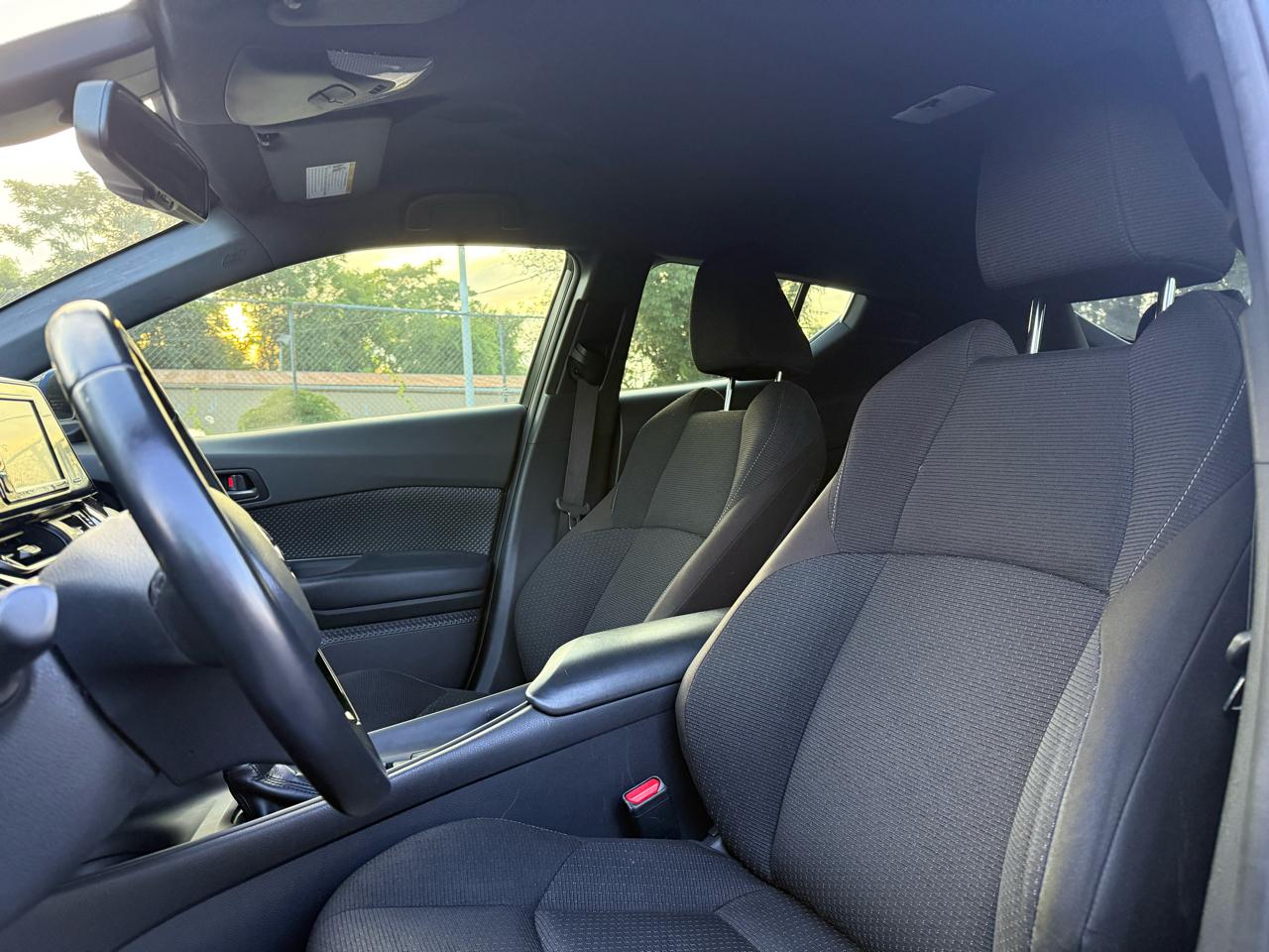 Toyota C-HR XLE 2018