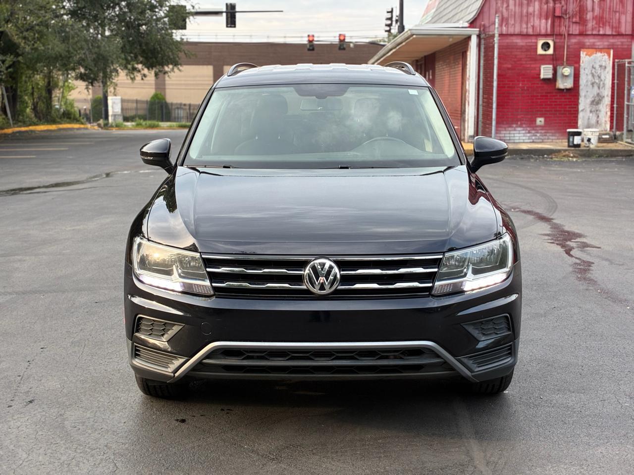 Volkswagen Tiguan SE 2018