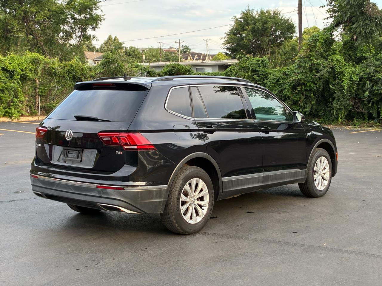 Volkswagen Tiguan SE 2018