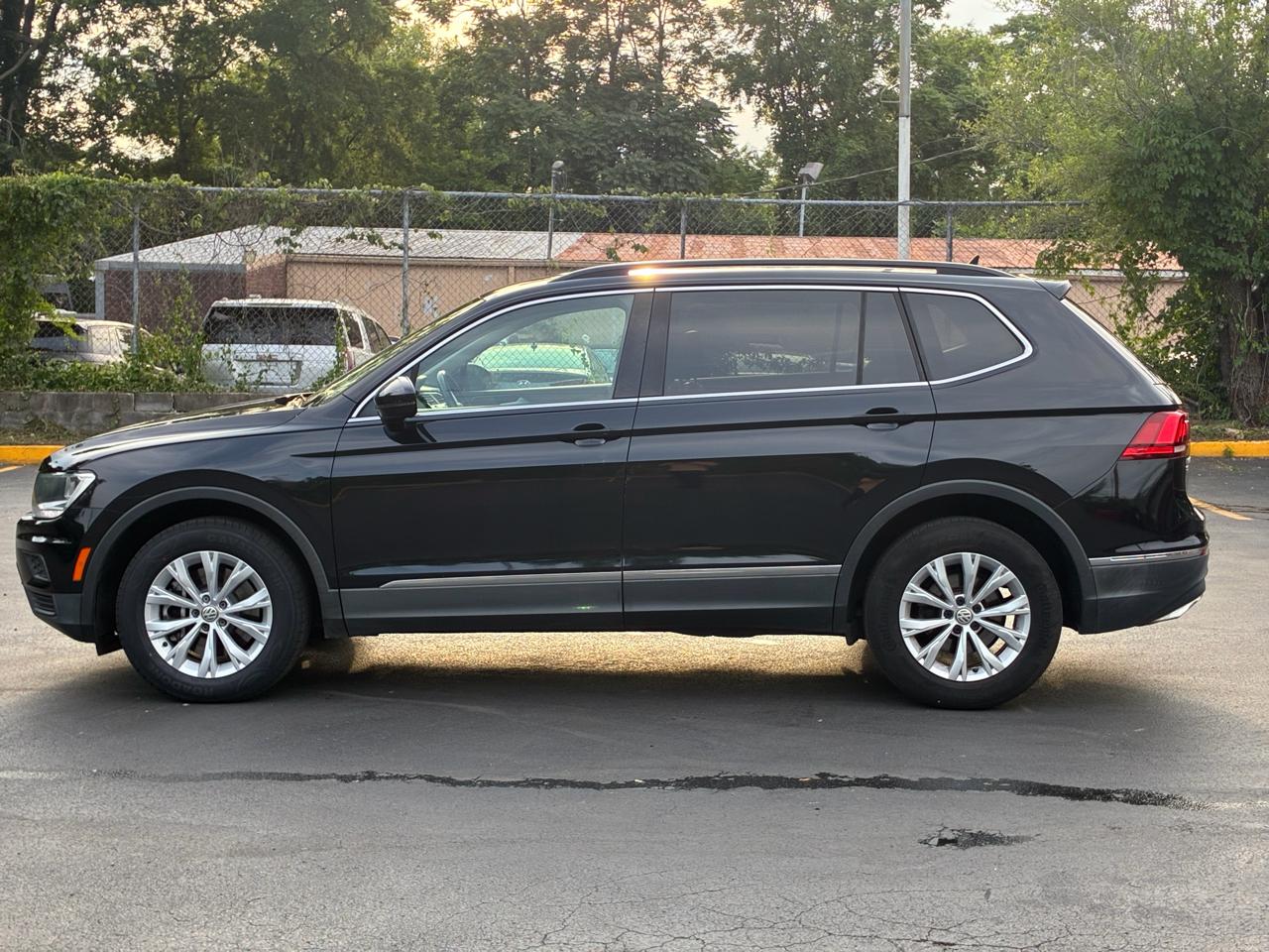 Volkswagen Tiguan SE 2018