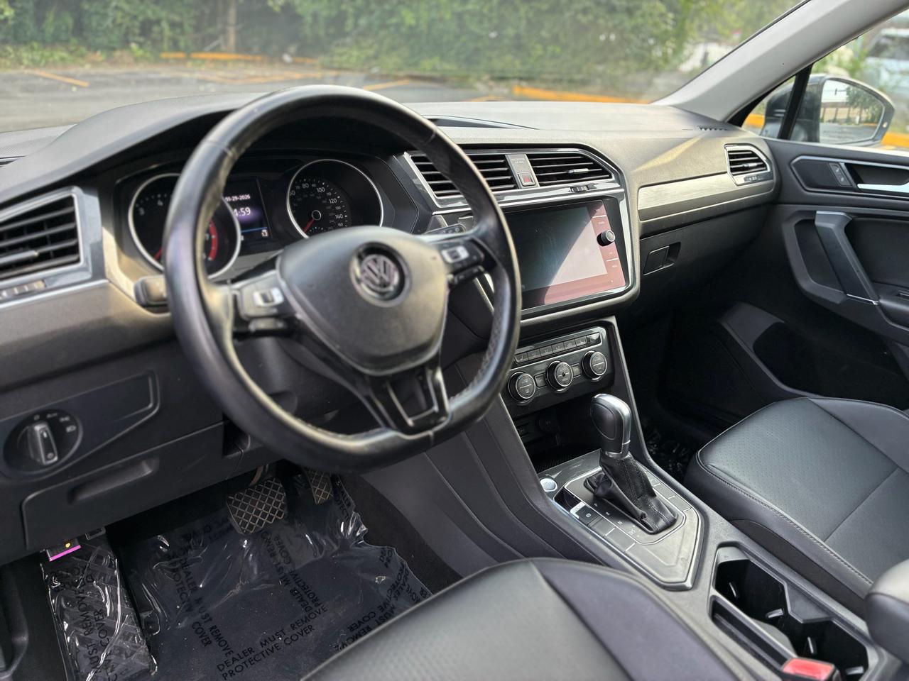 Volkswagen Tiguan SE 2018