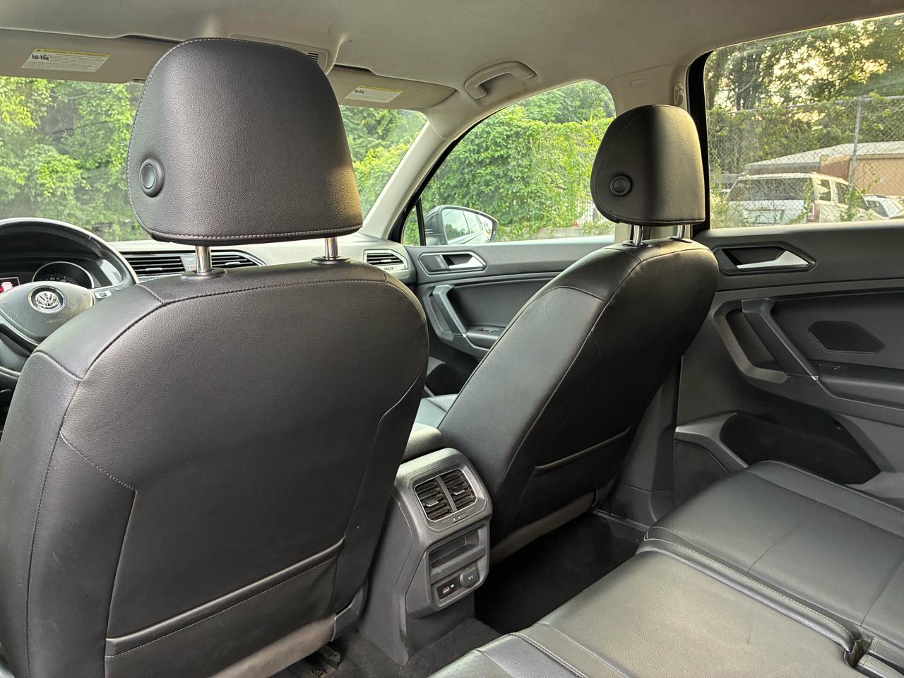 Volkswagen Tiguan SE 2018