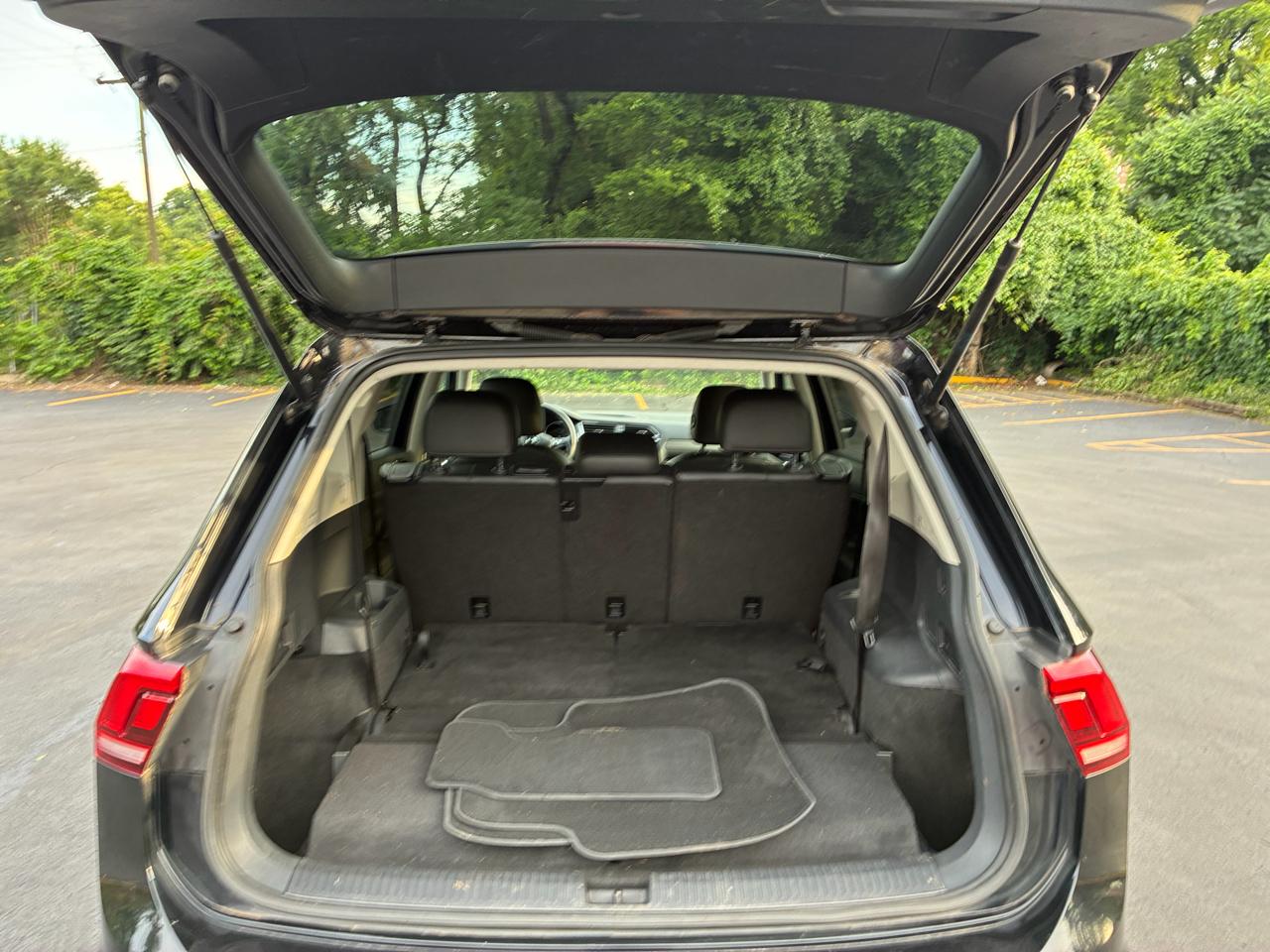 Volkswagen Tiguan SE 2018