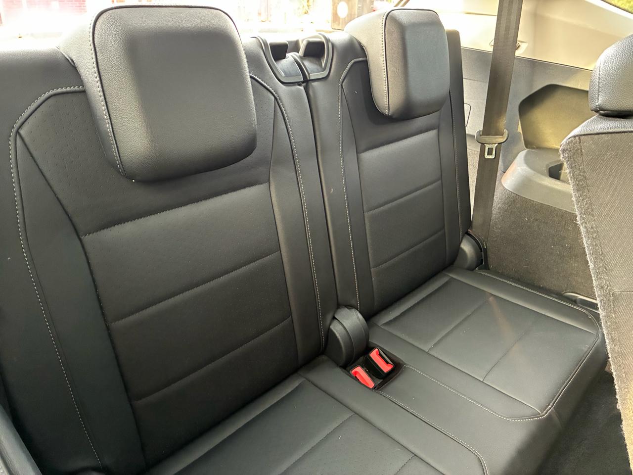 Volkswagen Tiguan SE 2018