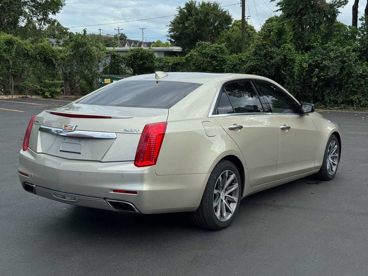 Cadillac CTS 2.0L Turbo Luxury RWD 2016