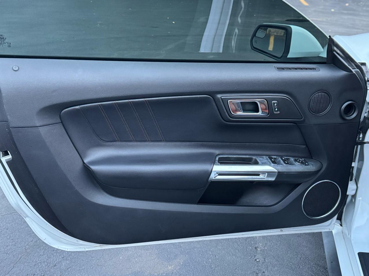 Ford Mustang EcoBoost Premium Convertible 2018