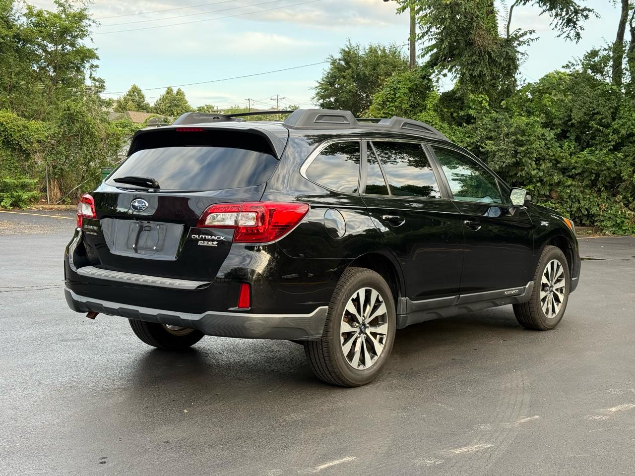 Subaru Outback 2.5i Limited 2015