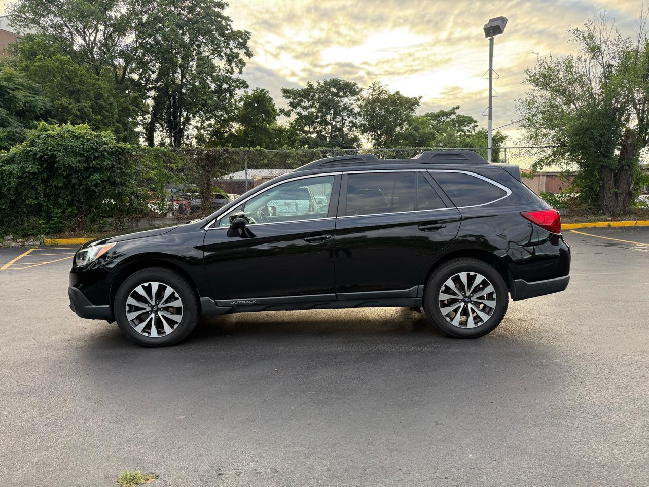 Subaru Outback 2.5i Limited 2015