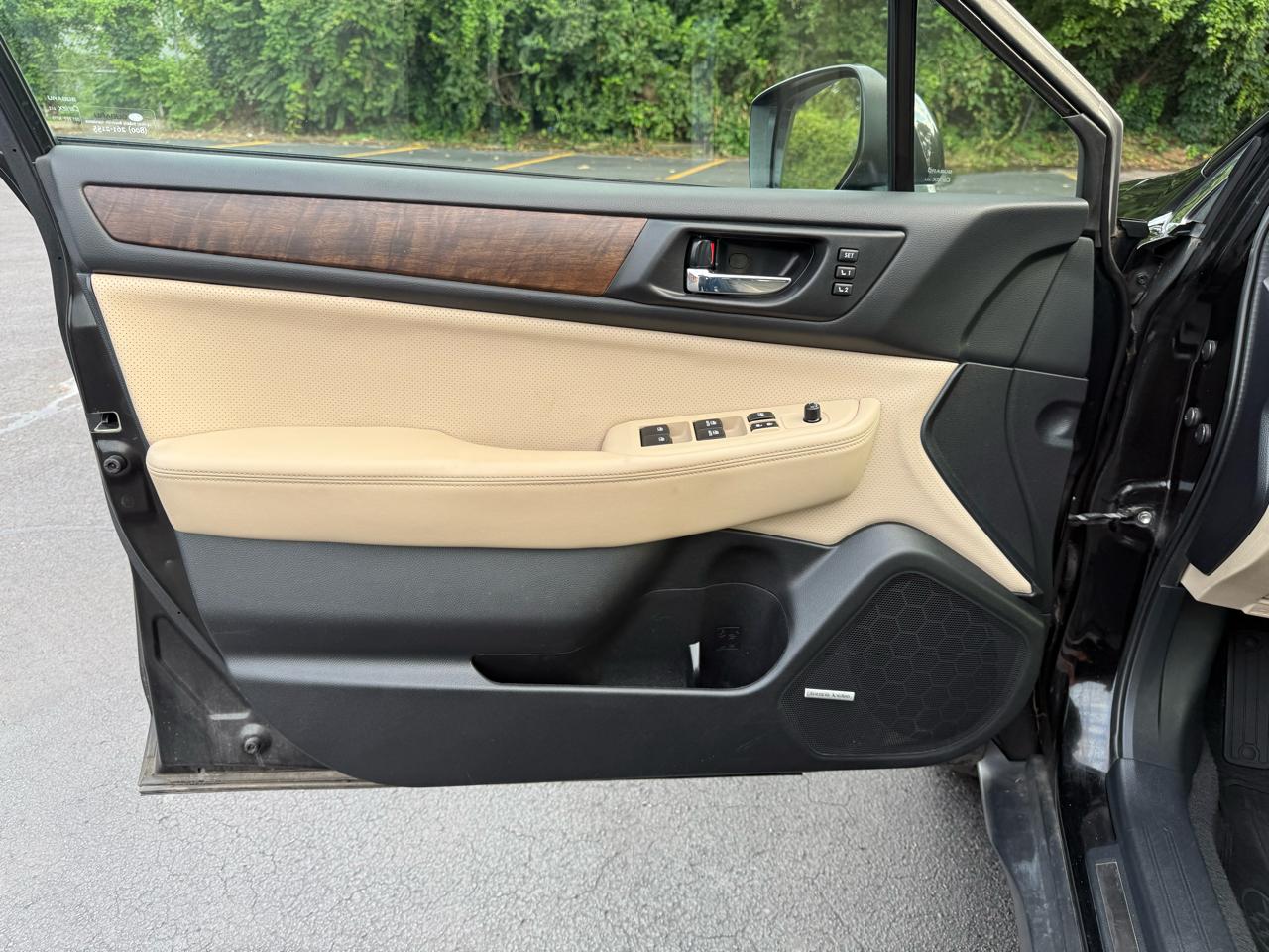 Subaru Outback 2.5i Limited 2015
