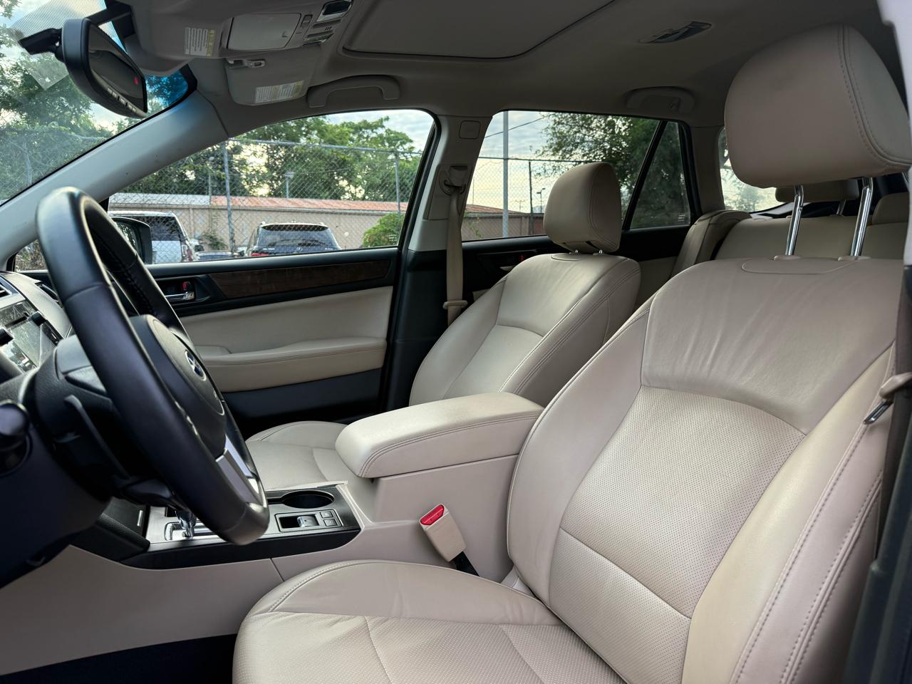 Subaru Outback 2.5i Limited 2015