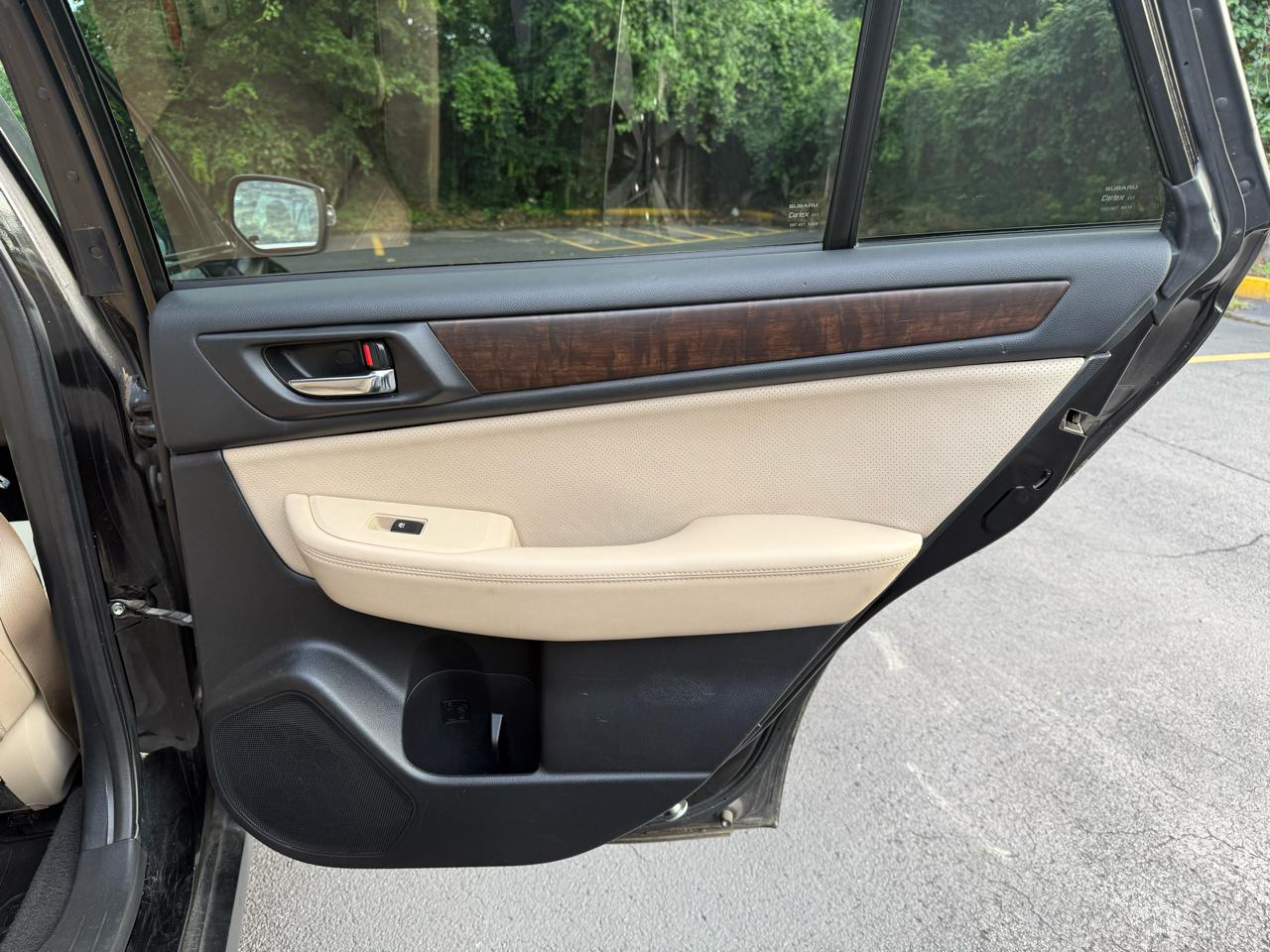 Subaru Outback 2.5i Limited 2015