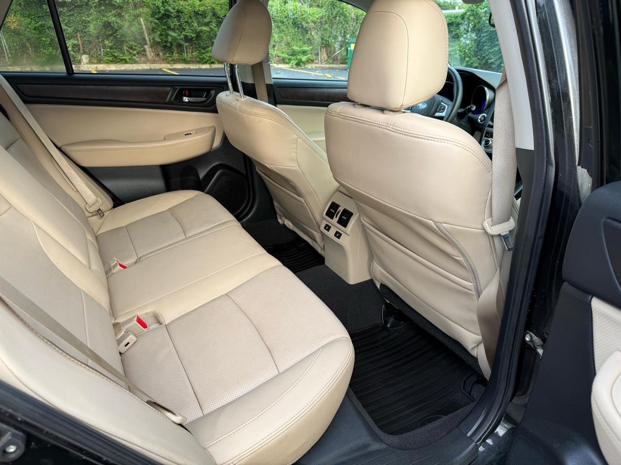 Subaru Outback 2.5i Limited 2015