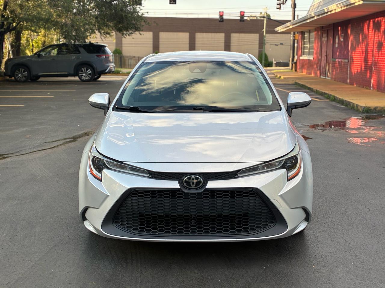 Toyota Corolla LE 2021