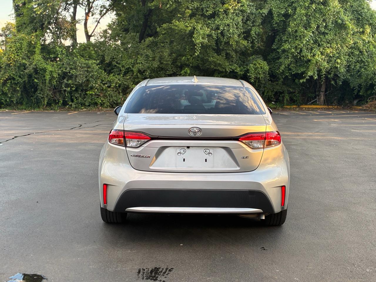 Toyota Corolla LE 2021
