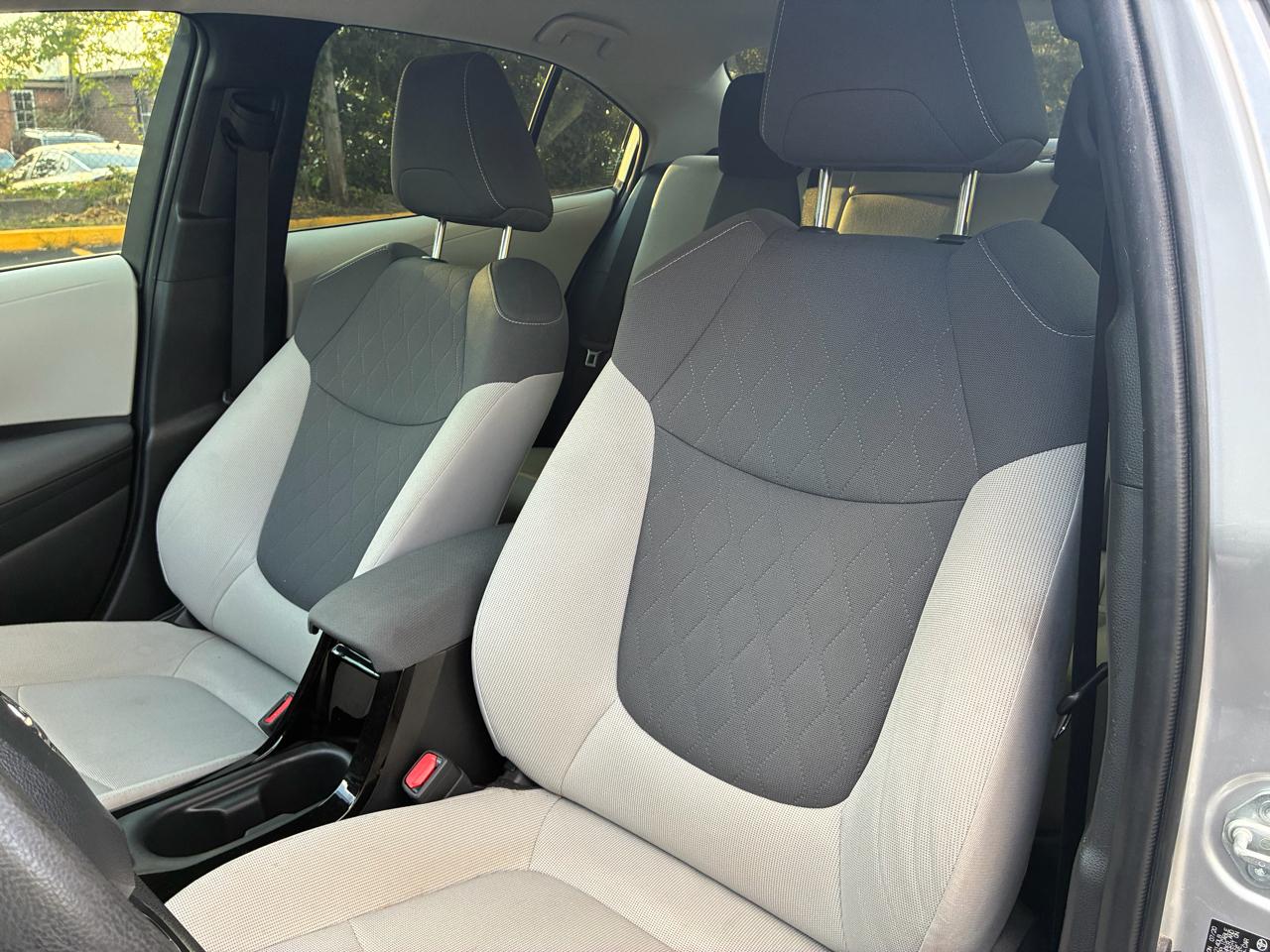 Toyota Corolla LE 2021