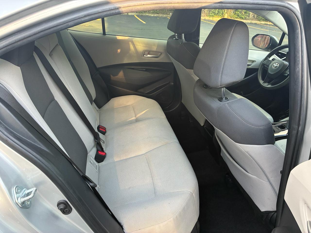 Toyota Corolla LE 2021