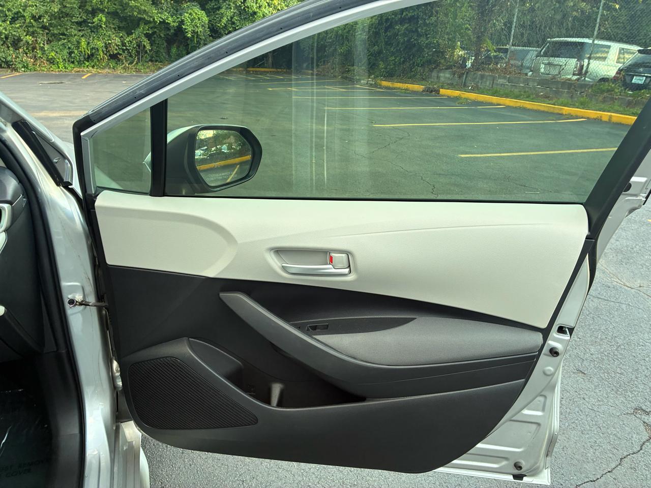Toyota Corolla LE 2021