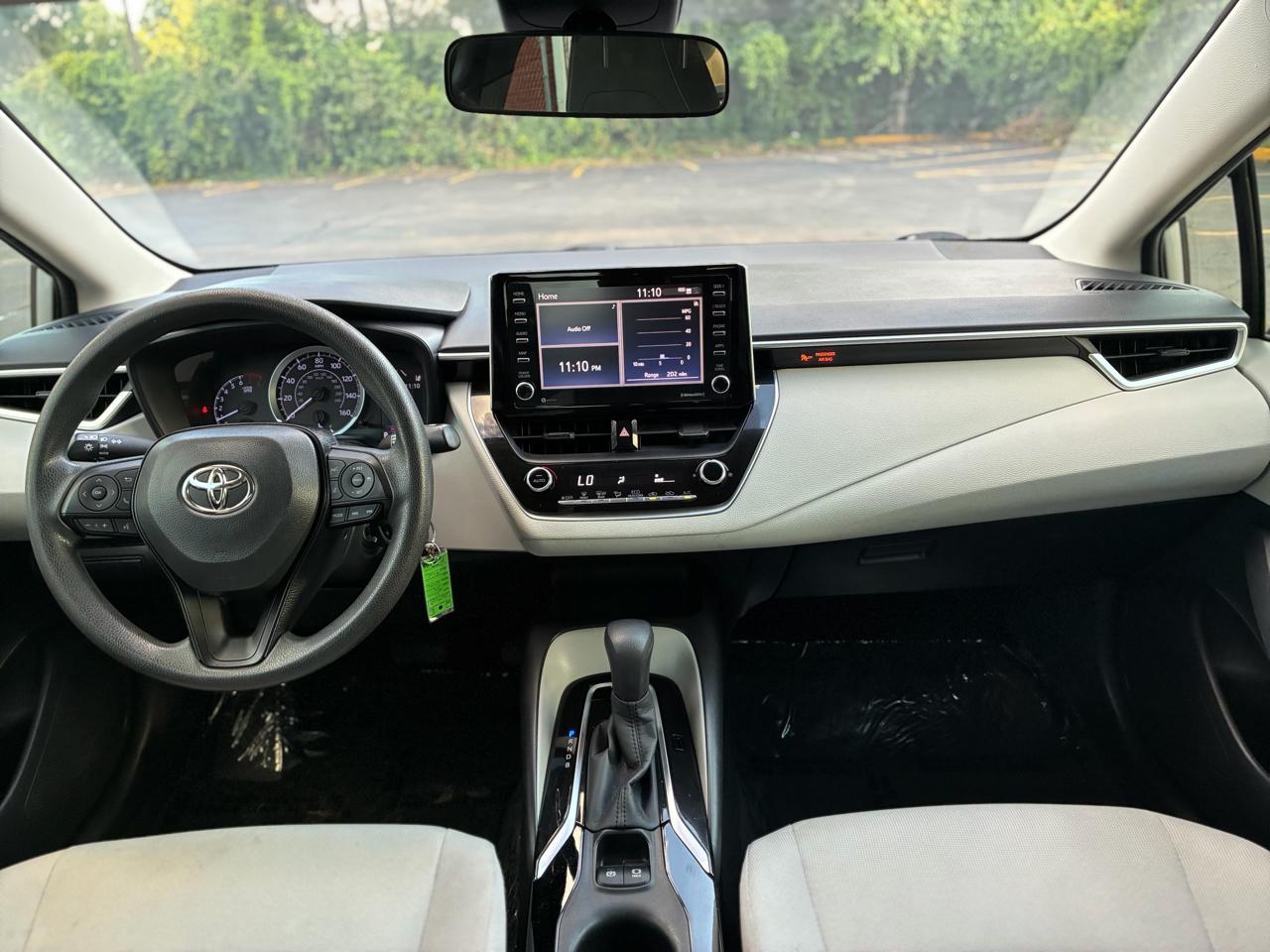 Toyota Corolla LE 2021